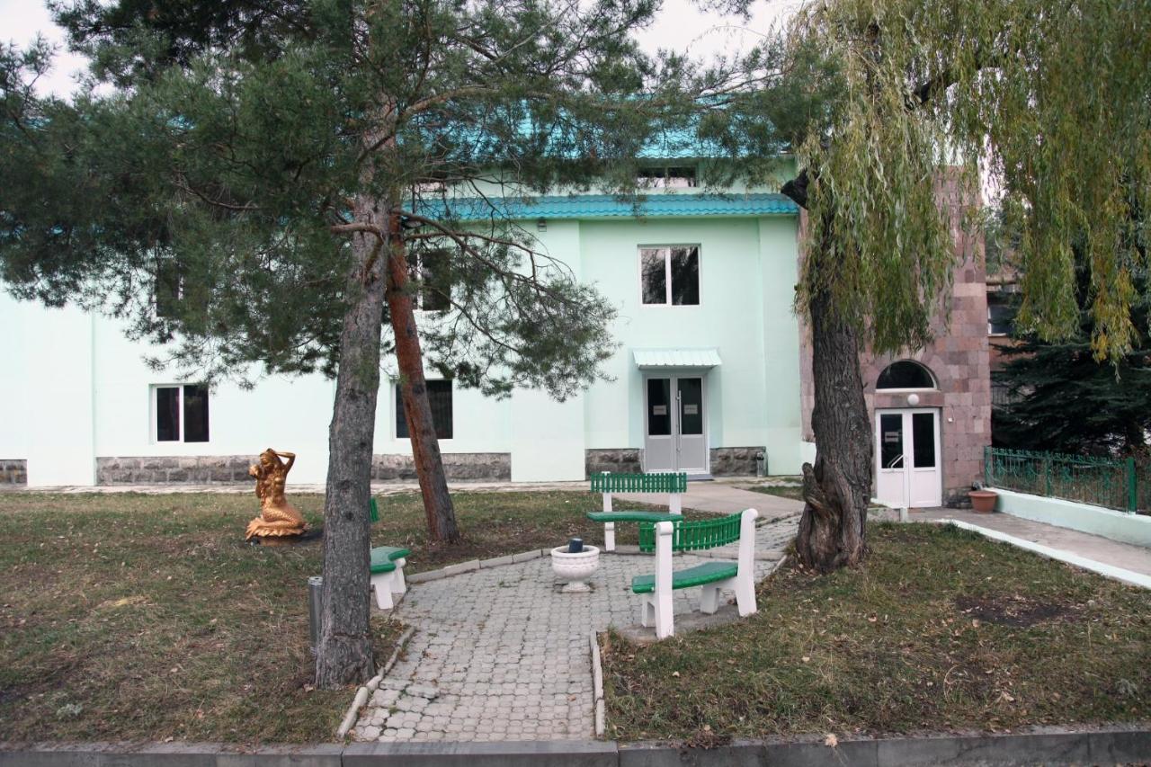 N&R Rest House Tsaghkadzor Exterior photo